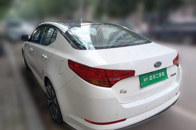 Used Kia K5 2011 2.0L Automatic DLX Rear Left 45 Deg