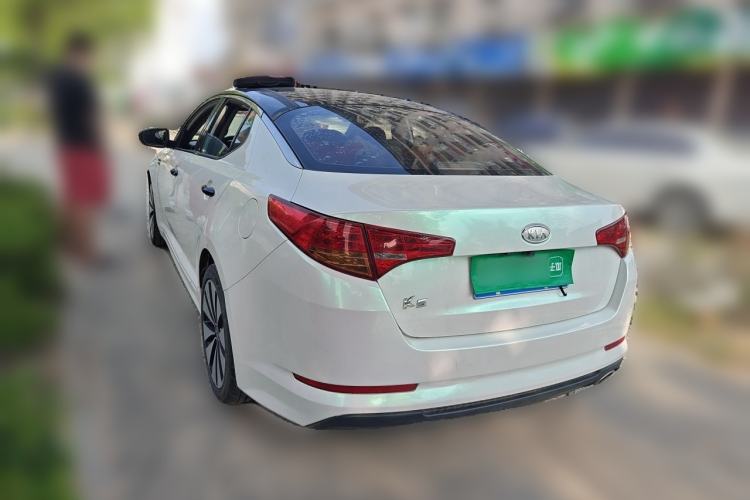 Used Kia K5 2011 2.0L Automatic DLX Rear Left 45 Deg