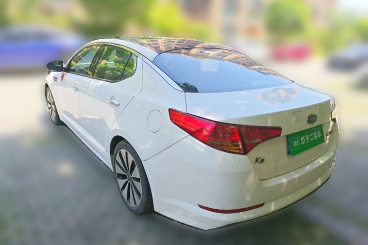 Used Kia K5 2011 2.0L Automatic DLX Rear Left 45 Deg