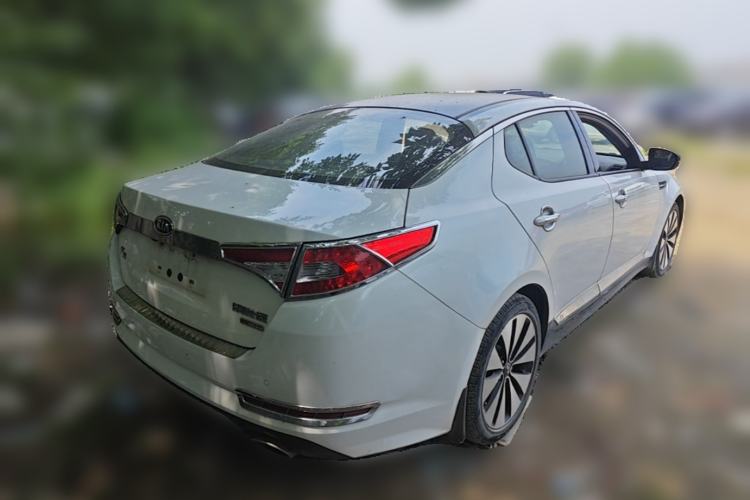 Used Kia K5 2011 2.0L Automatic DLX Rear Right 45 Deg