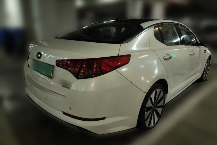 Used Kia K5 2011 2.0L Automatic DLX Rear Right 45 Deg
