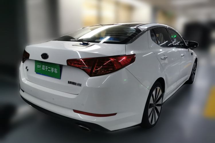 Used Kia K5 2011 2.0L Automatic DLX Rear Right 45 Deg