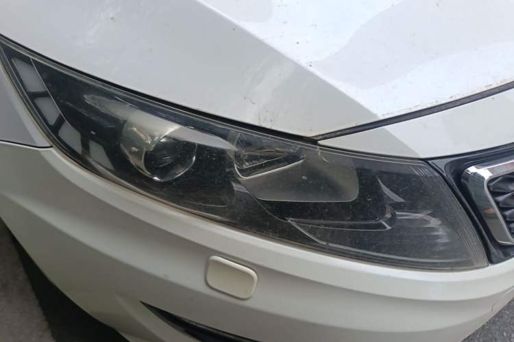 Used Kia K5 2011 2.0L Automatic Premium Right Front Headlight