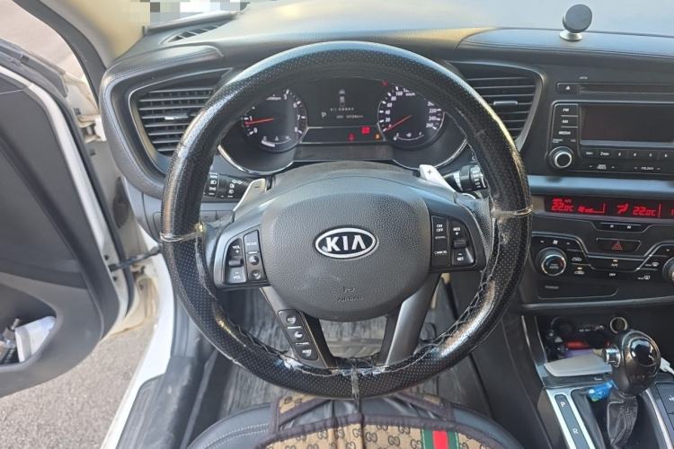 Used Kia K5 2011 2.0L Automatic Premium Steering Wheel