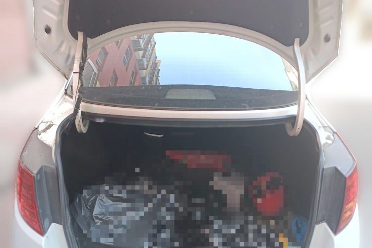 Used Kia K5 2011 2.0L Automatic GL Trunk