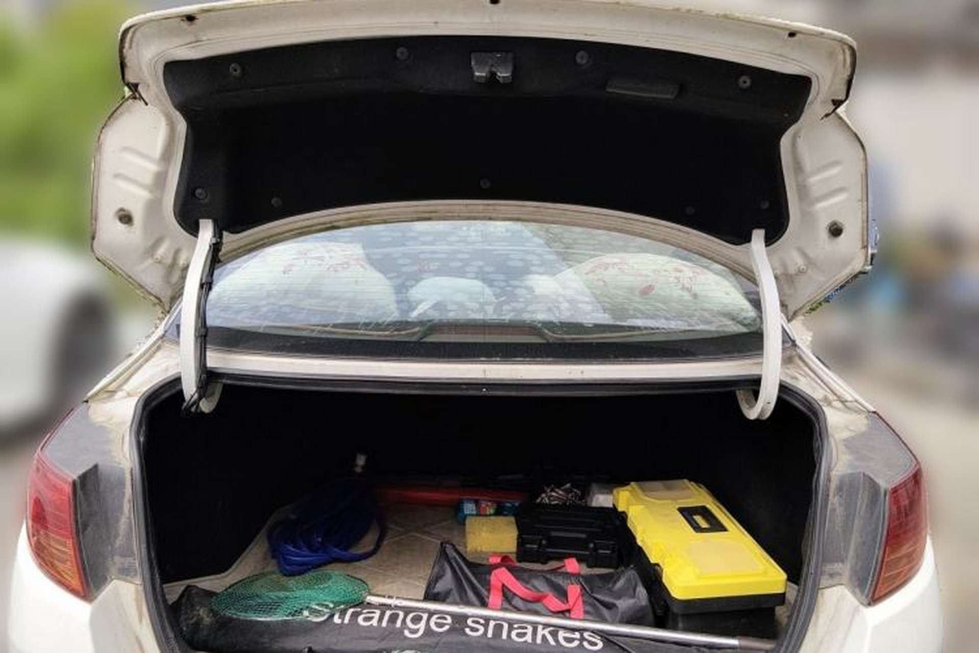 Used Kia K5 2011 2.0L Automatic GLS Trunk