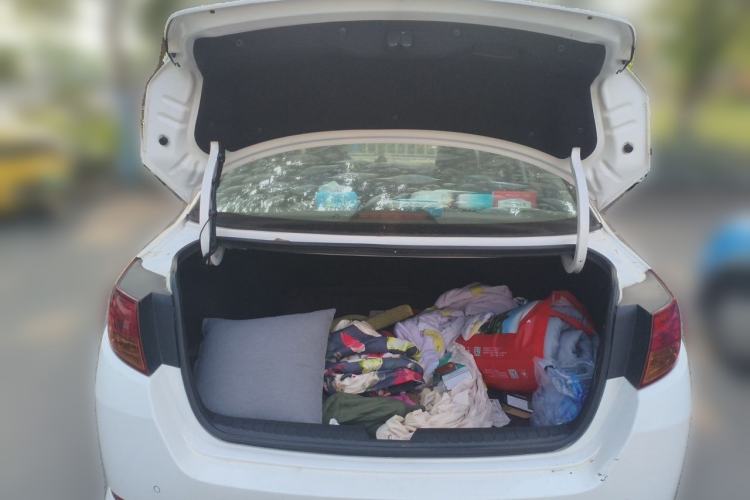 Used Kia K5 2011 2.0L Automatic TOP Trunk