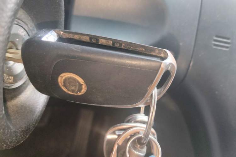 Used Kia K5 2011 2.0L Automatic GLS Vehicle Key