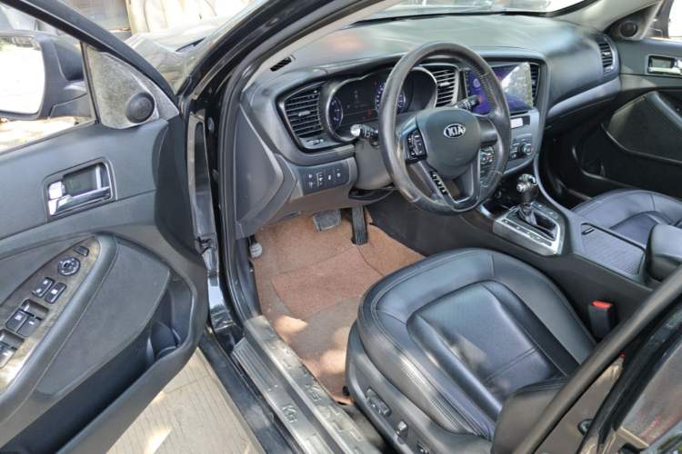 Used Kia K5 2012 2.0L Automatic GLS Driver Seat