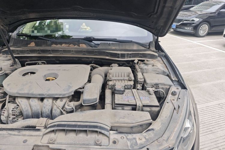 Used Kia K5 2012 2.0L Automatic GL Engine Bay Left