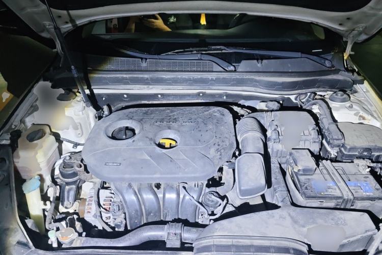 Used Kia K5 2012 2.0L Automatic Premium Engine Bay