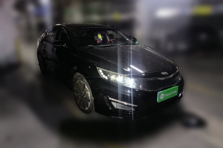 Used Kia K5 2012 2.0L Automatic DLX Front Right 45 Deg