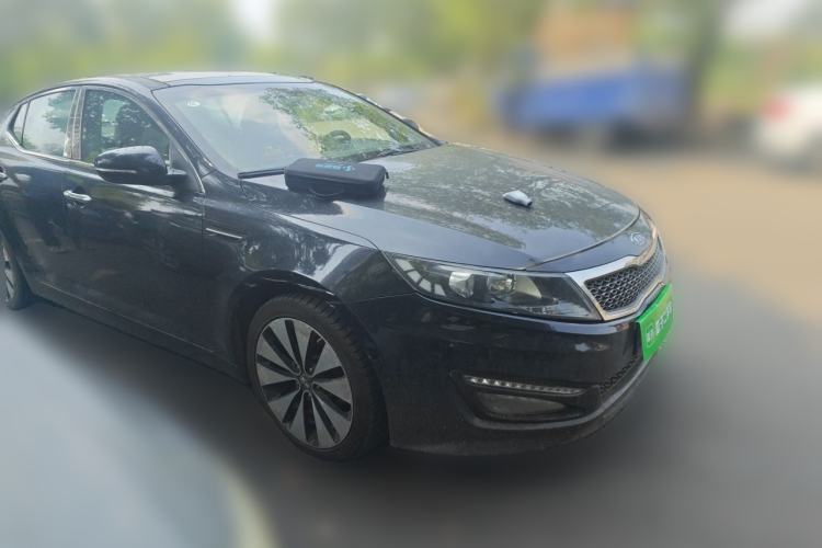 Used Kia K5 2012 2.0L Automatic DLX Front Right 45 Deg