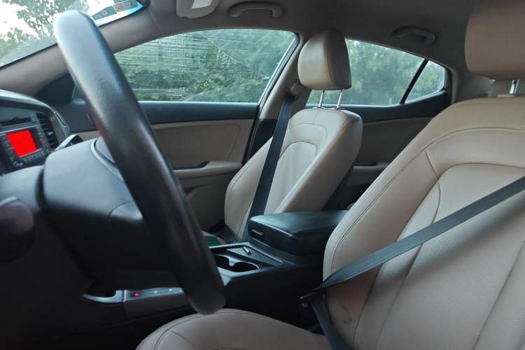 Used Kia K5 2012 2.0L Automatic GL Left Front Seat