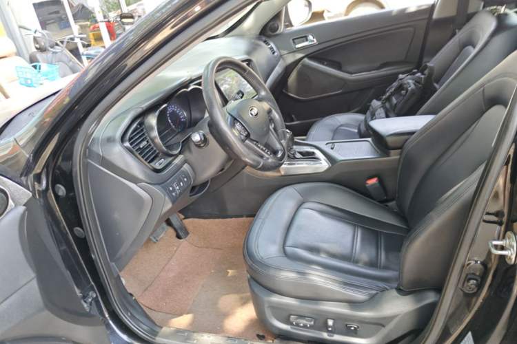 Used Kia K5 2012 2.0L Automatic GLS Left Front Seat