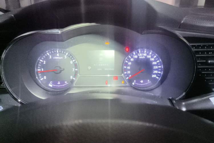 Used Kia K5 2012 2.0L Automatic DLX Odometer Close Up
