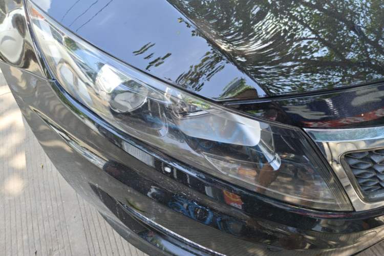Used Kia K5 2012 2.0L Automatic GLS Right Front Headlight