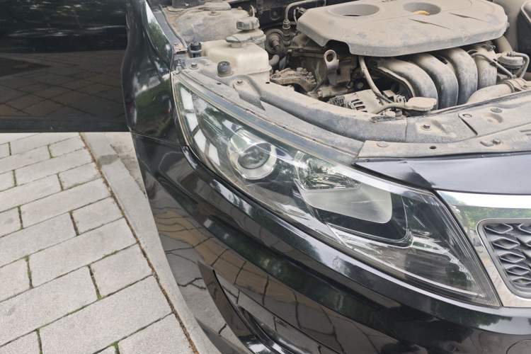 Used Kia K5 2012 2.0L Automatic GL Right Front Headlight