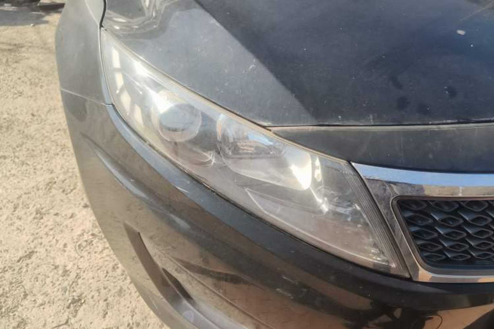 Used Kia K5 2012 2.0L Automatic GLS Right Front Headlight
