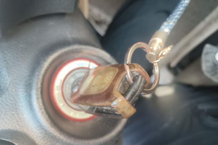 Used Kia K5 2012 2.0L Automatic GLS Vehicle Key