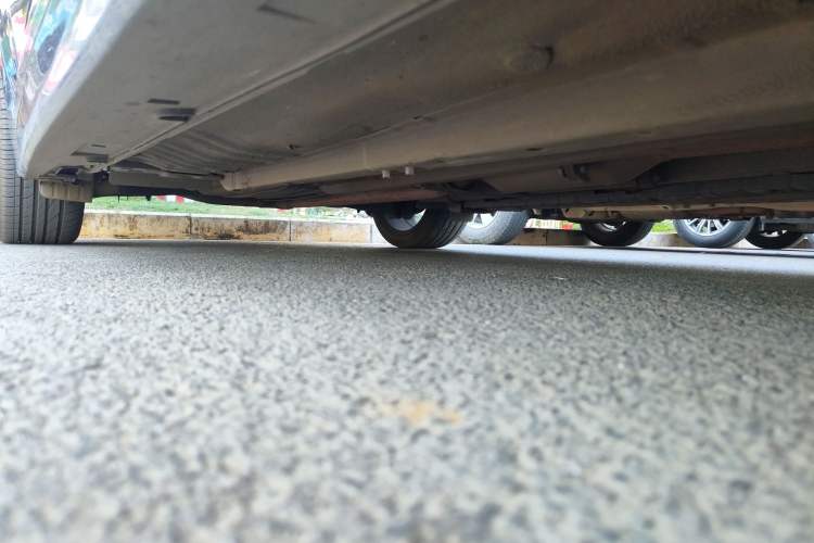 Used Kia K5 2012 2.0L Automatic Premium Chassis Front Right