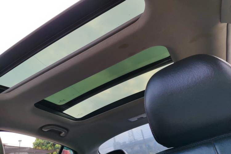 Used Kia K5 2012 2.0L Automatic Premium Headliner