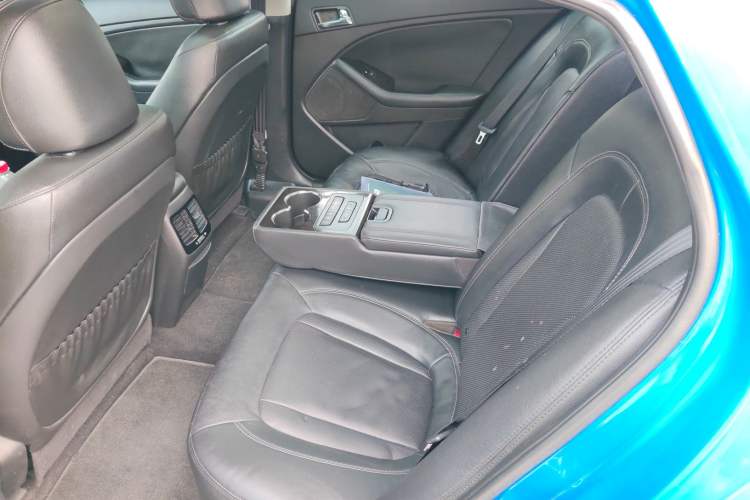 Used Kia K5 2012 2.0L Automatic Premium Left Rear Seat