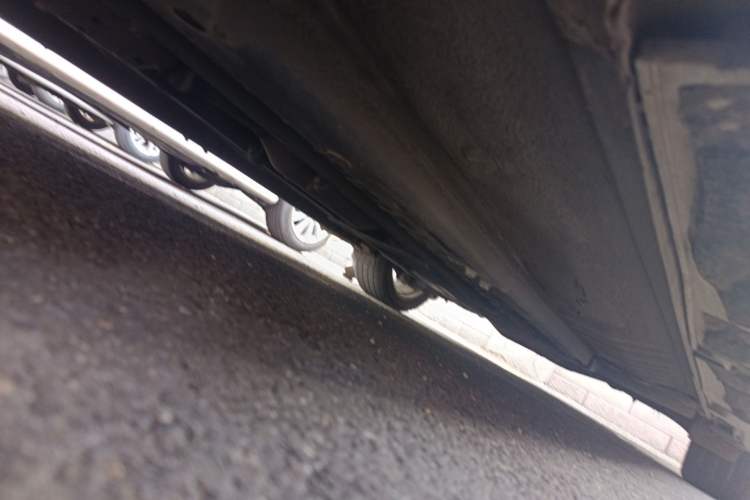 Used Kia K5 2012 2.4L Automatic DLX Chassis Front Left