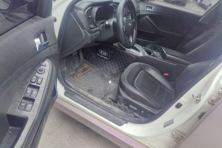 Used Kia K5 2012 2.0L Automatic DLX Driver Seat