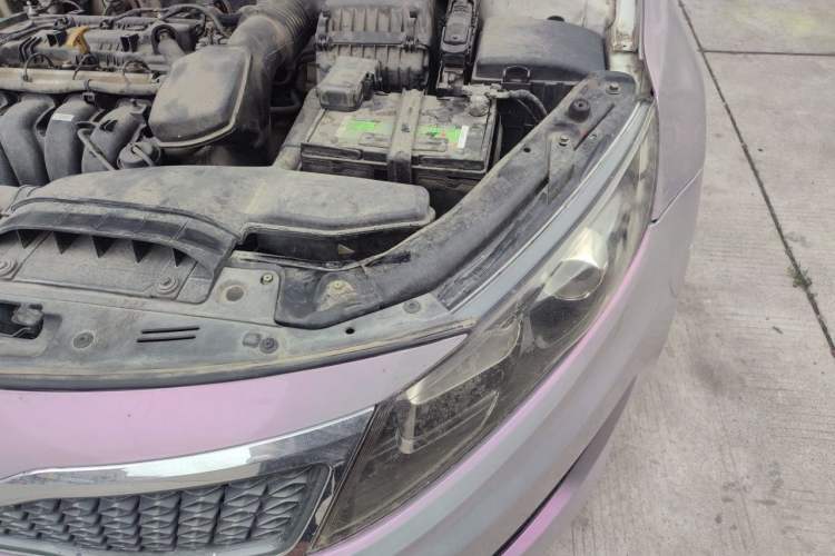 Used Kia K5 2012 2.0L Automatic DLX Engine Bay Left