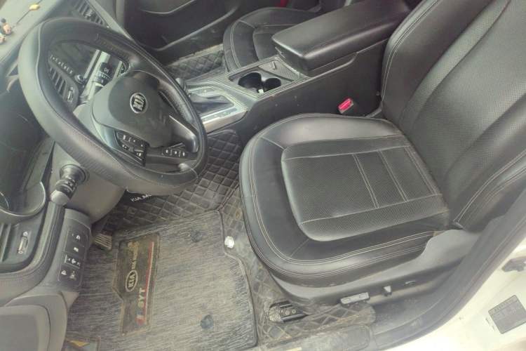 Used Kia K5 2012 2.0L Automatic DLX Left Front Seat