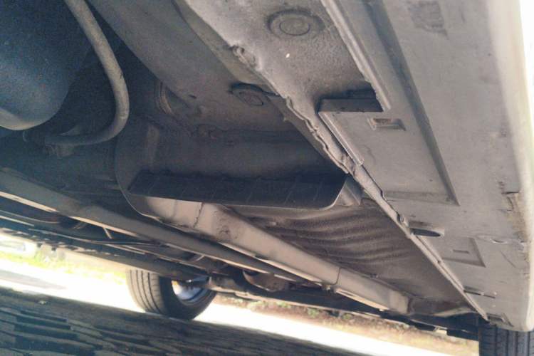 Used Kia K5 2012 2.0L Automatic DLX Chassis Rear Right