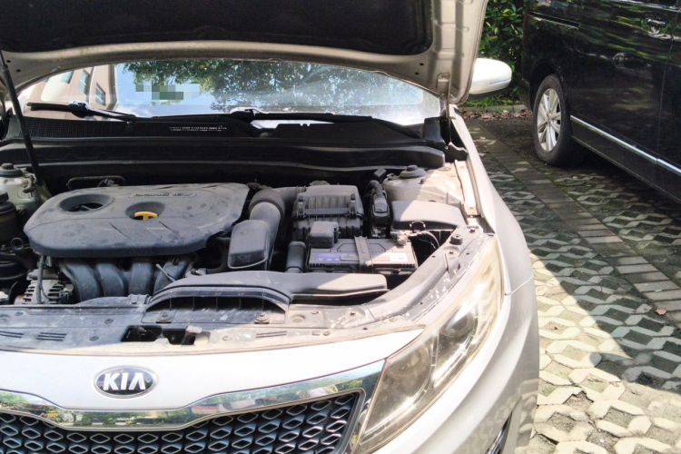 Used Kia K5 2012 2.0L Automatic DLX Engine Bay Left