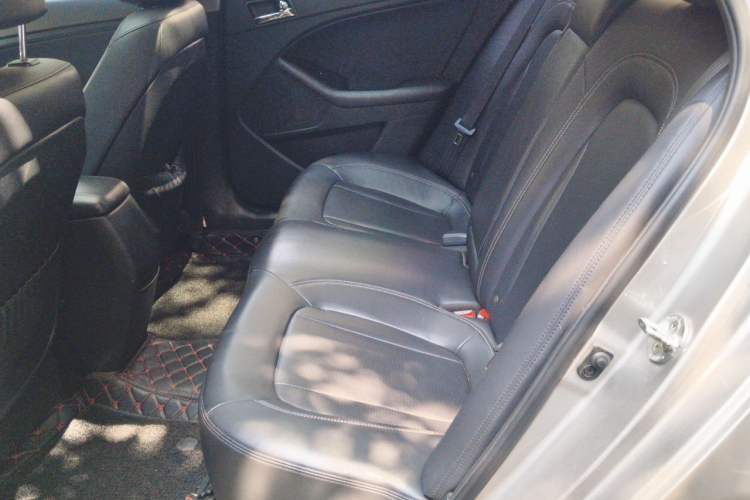 Used Kia K5 2012 2.0L Automatic DLX Left Rear Seat