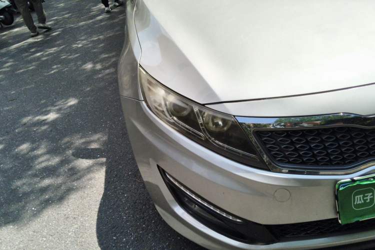 Used Kia K5 2012 2.0L Automatic DLX Right Front Headlight