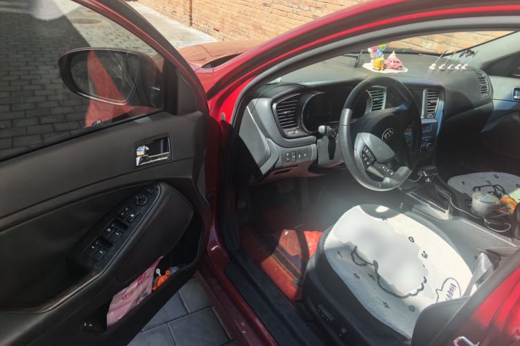Used Kia K5 2012 2.0L Automatic DLX Driver Seat