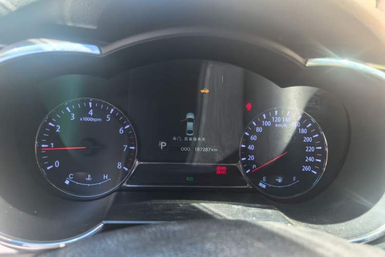 Used Kia K5 2012 2.0L Automatic DLX Instrument Cluster