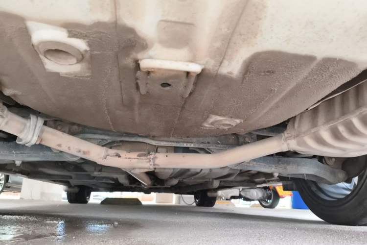 Used Kia K5 2012 2.0L Automatic GLS Chassis Rear