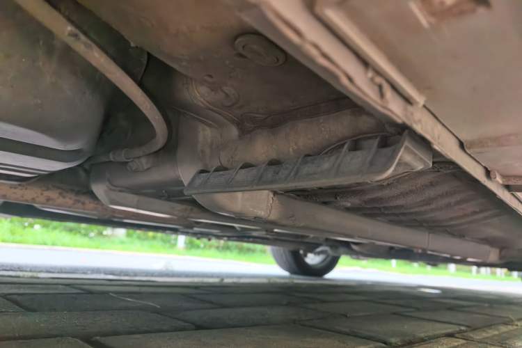 Used Kia K5 2012 2.0L Automatic DLX Chassis Rear Right