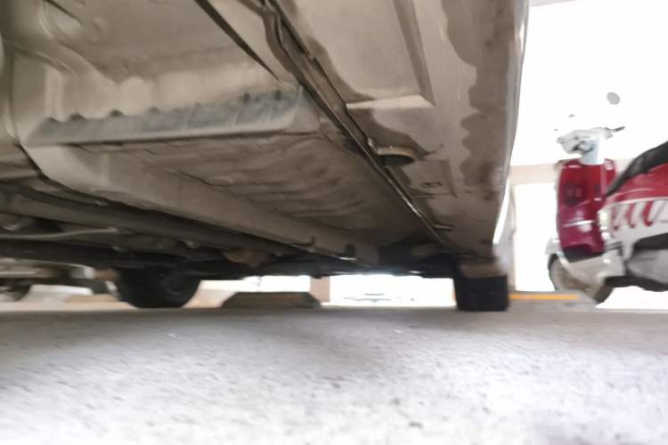 Used Kia K5 2012 2.0L Automatic GLS Chassis Rear Right