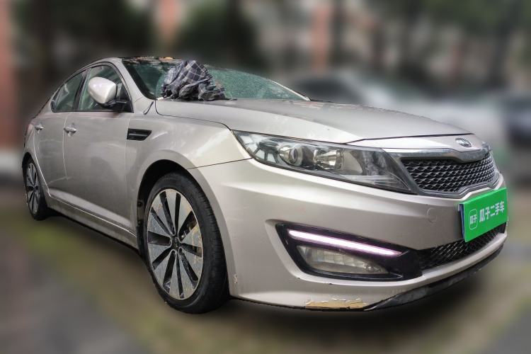 Used Kia K5 2012 2.0L Automatic DLX Front Right 45 Deg