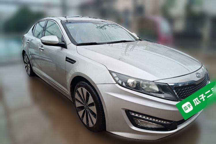 Used Kia K5 2012 2.0L Automatic GLS Front Right 45 Deg