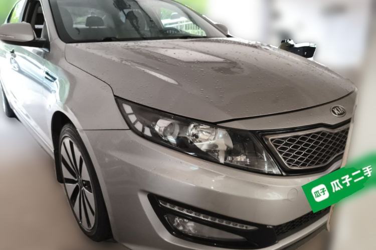 Used Kia K5 2012 2.0L Automatic GLS Front Right 45 Deg