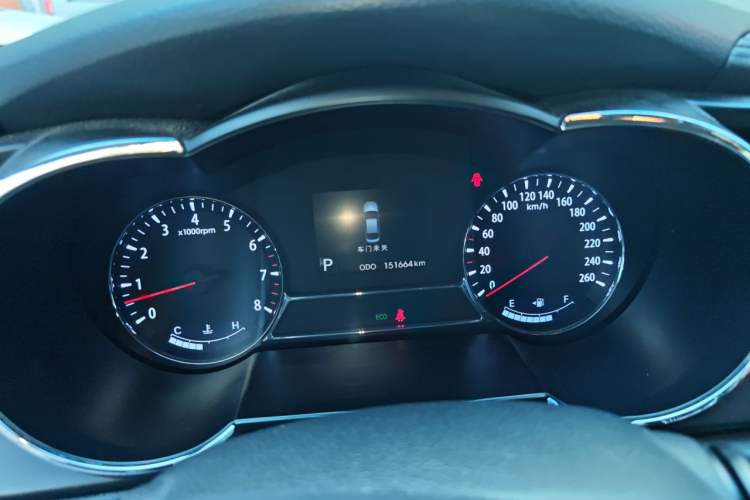 Used Kia K5 2012 2.0L Automatic DLX Instrument Cluster
