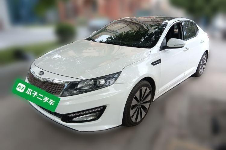 Used Kia K5 2012 2.0L Automatic DLX Guazi used car, China used car export, Used car for sale, Used Kia cars, Cheapest cars for sale