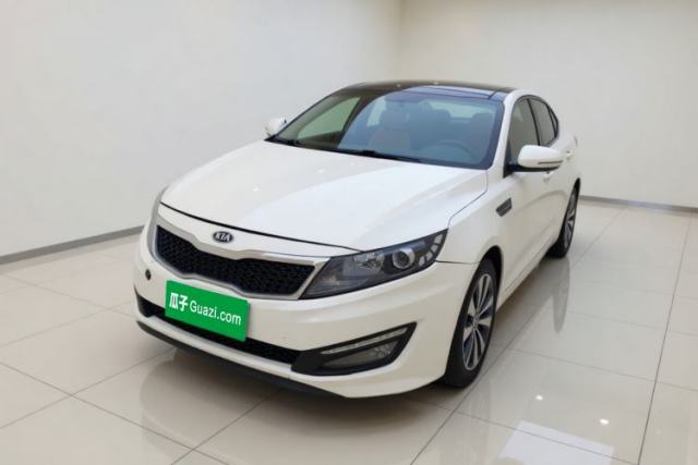 Kia K5 2012 2.0L Automatic DLX usado