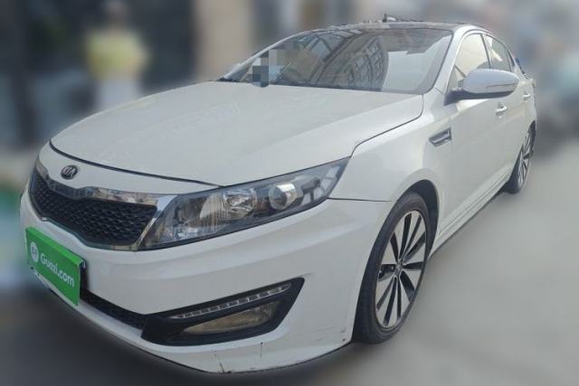 Kia K5 2012 2.0L Automatic DLX d’occasion