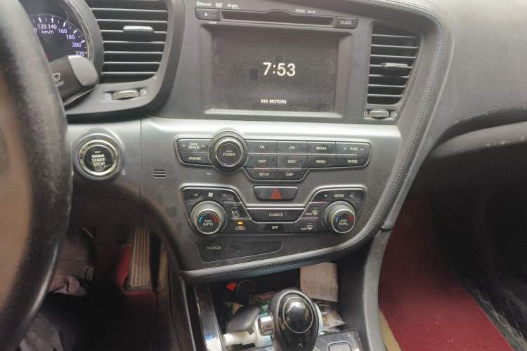 Used Kia K5 2012 2.4L Automatic DLX Audio And AC Panel