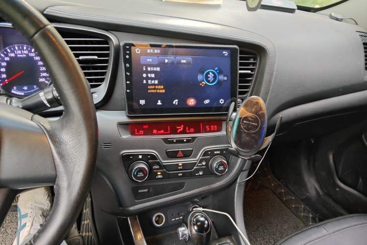 Used Kia K5 2012 2.0L Automatic DLX Audio And AC Panel
