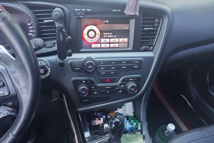 Used Kia K5 2012 2.4L Automatic Premium Audio And AC Panel